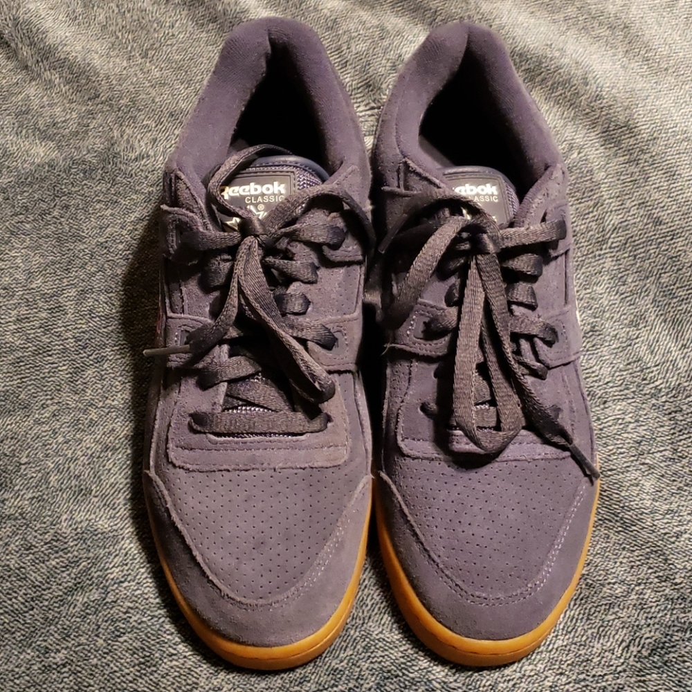 Men's Reebok Classic Shoes - Picture 2 of 5
